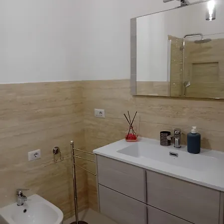 House 4c Apartment