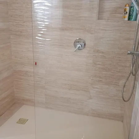 House 4c Apartment