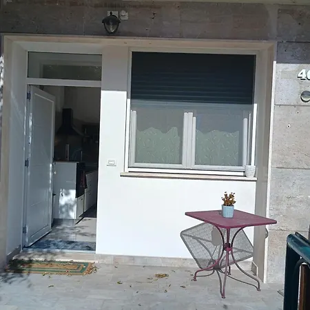 House 4c